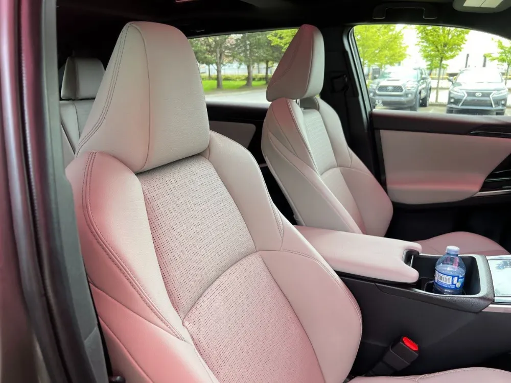 2023 Toyota bZ4X XLE Tech in Heavy Metal 6